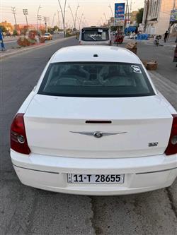 كرايسلر 300